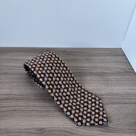 Battistoni Tie Brown Flower 1048 100% Silk - Picture 1 of 6